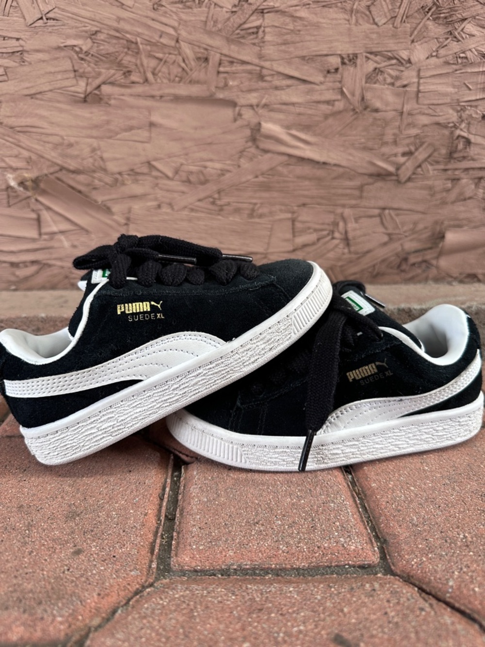 Puma Kids Suede XL Black & White Low-Top Sneakers